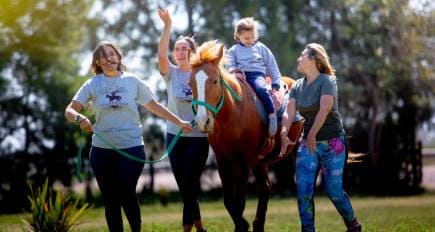 Raices Ecuestres - Intervenciones Asistidas con Caballos